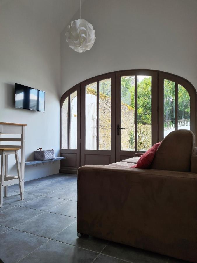Le Petit Logis Villa Blere Exterior foto